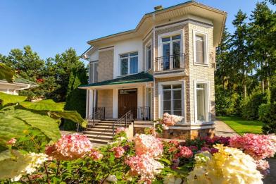 Дом, ВИК к/п (Кузнецово), 400 кв.м