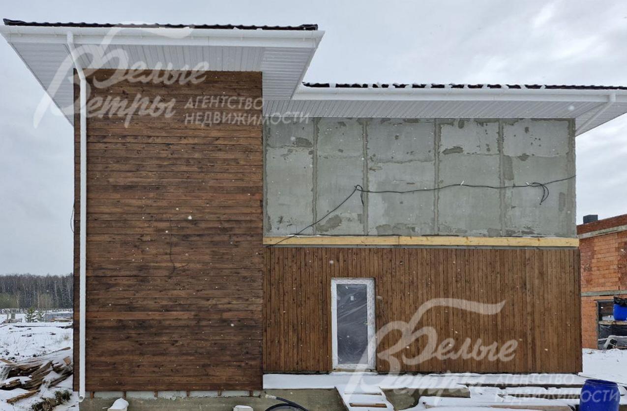 В пешей доступности озеро с пляжной зоной и лес 