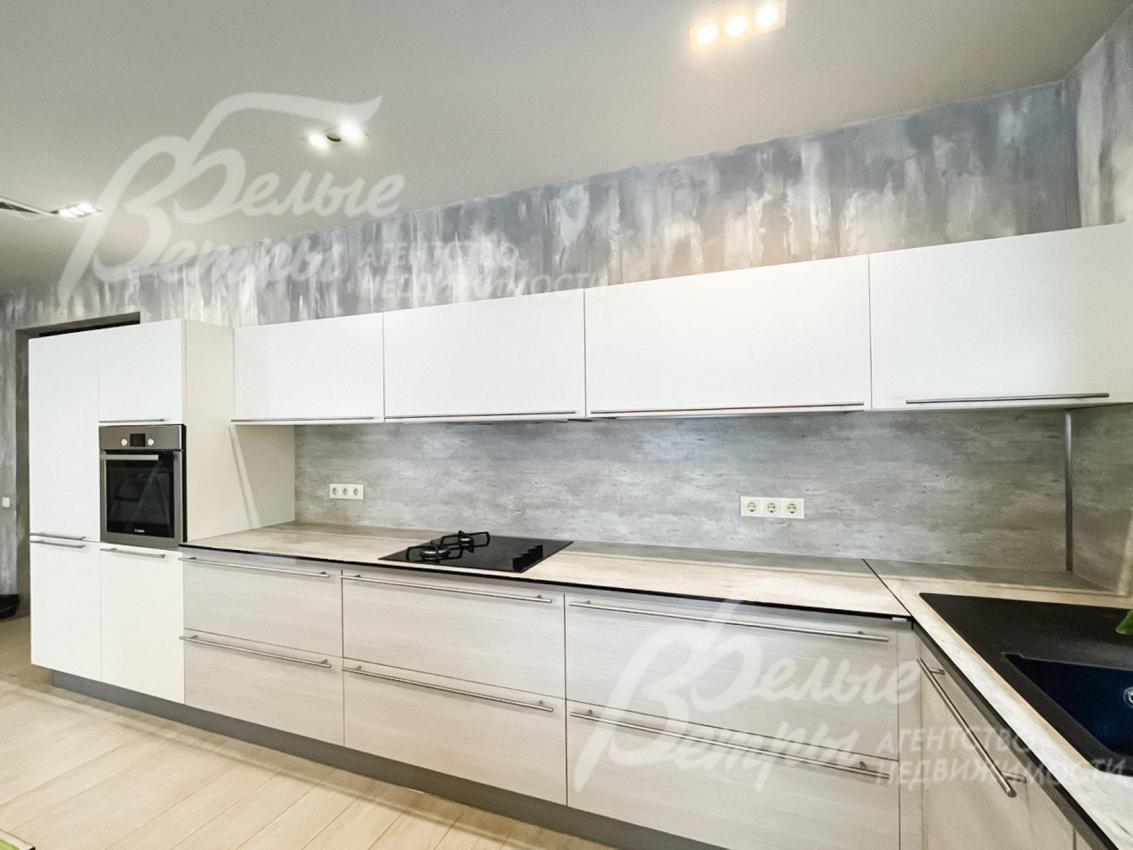 Оборудованная зона кухни