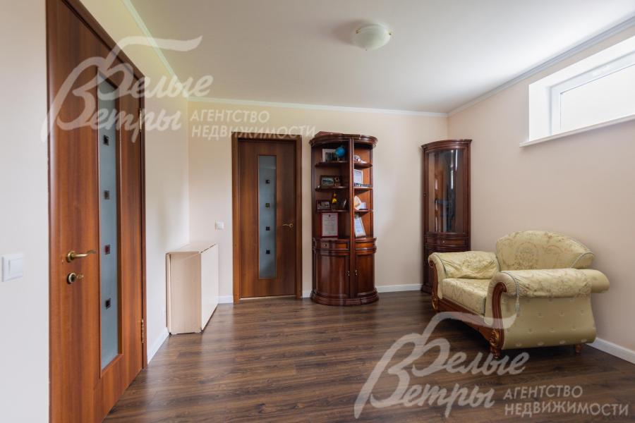 Комната отдыха в цокольном этаже