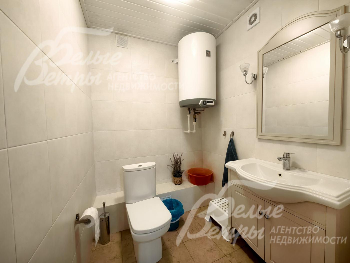 Санузел в цокольном этаже.