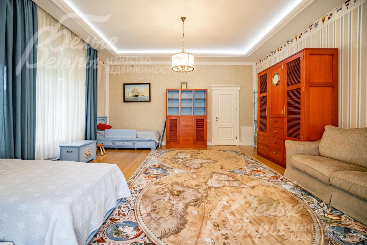 Ковры в доме выполнены на заказ