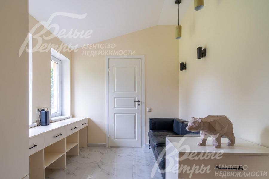 Прихожая дома 