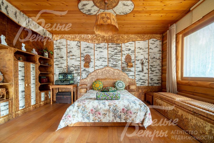 В отделке дома применялись практически все известные виды техники декоративной обработки бересты