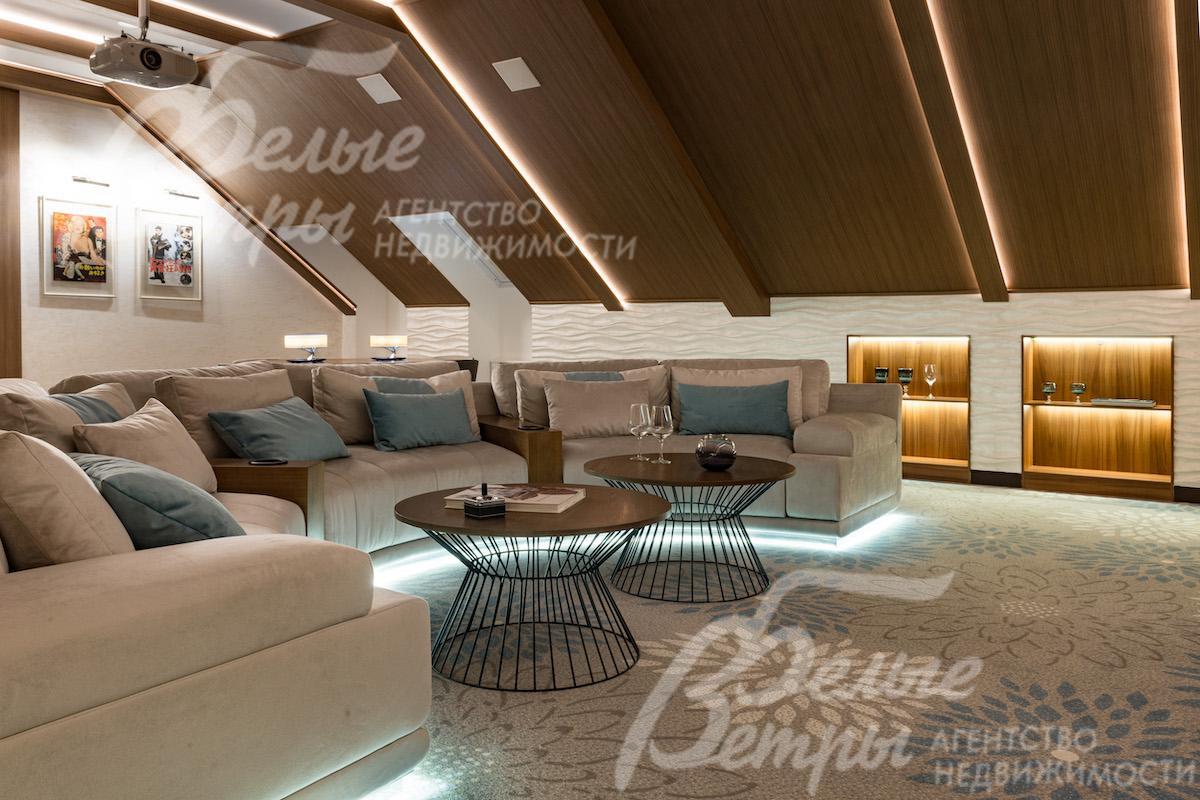 Кинотеатр в мансарде