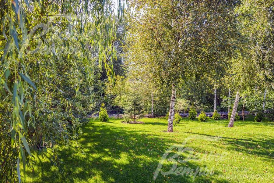 30 соток в собственности, 14 соток прибрежный