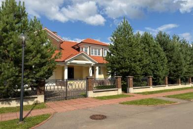 Дом, Величъ (д. Супонево ), 414 кв.м