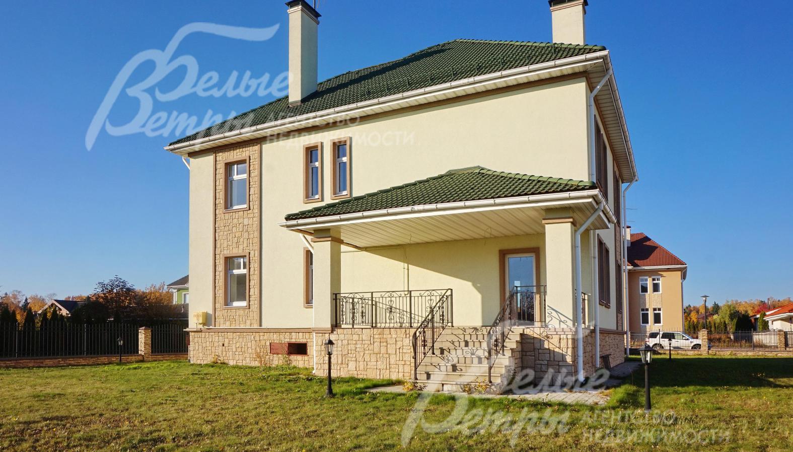 Дом с террасой, 4 спальнями и сауной в охраняемом коттеджном поселке Новое Глаголево