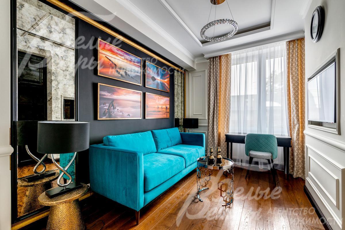 Второй кабинет на 2-ом этаже