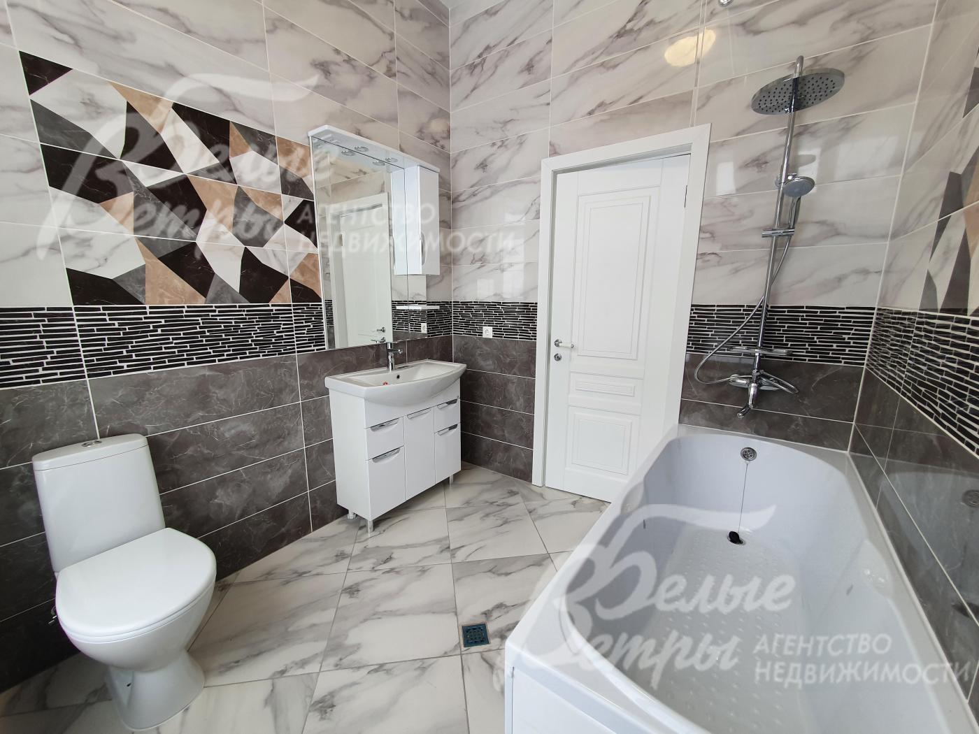 Санузел в мастер-спальне