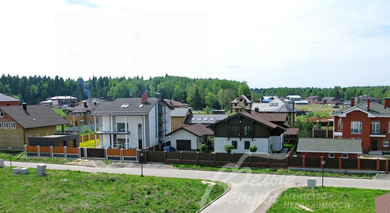 Сформированный коттеджный поселок с центральными коммуникациями Природный Парк Каменка