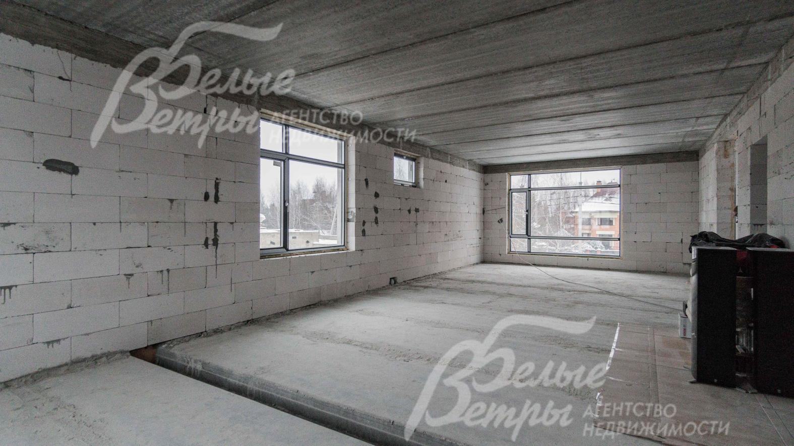 Второй этаж со свободной планировкой