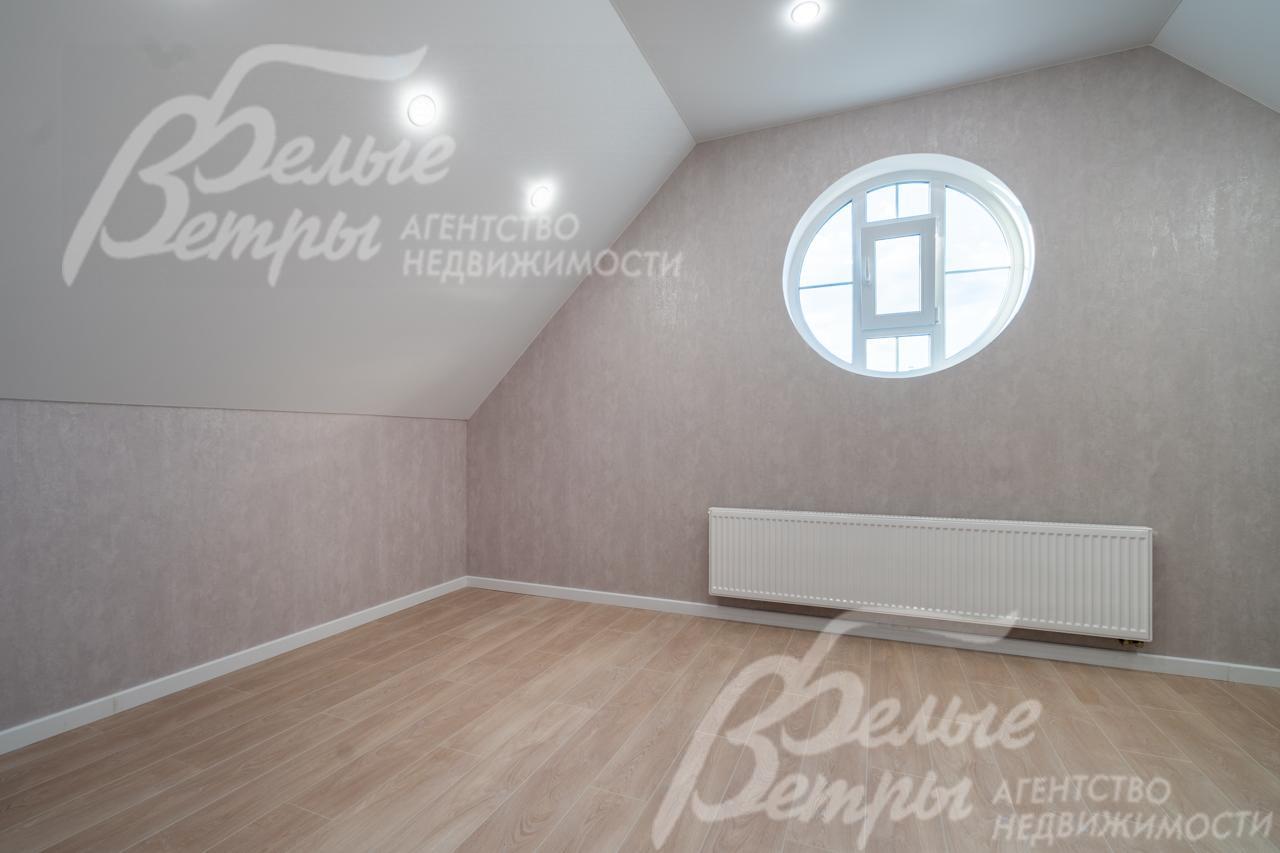 Спальня 22.3 кв.м на мансардном этаже