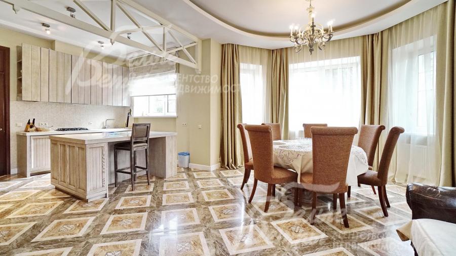 Кухня-столовая 40 кв.м