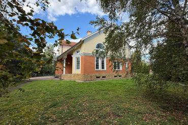 Дом, Величъ (д. Супонево ), 414 кв.м