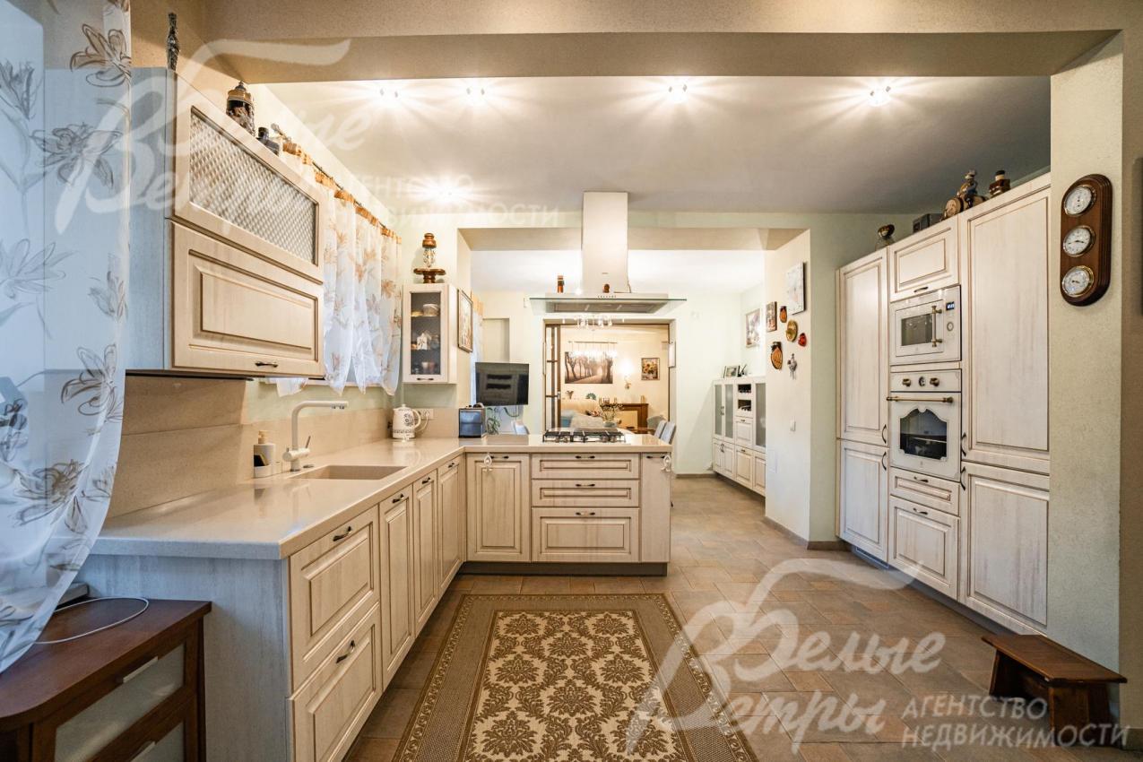 Кухня-столовая 38 кв.м