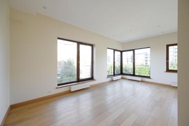 Квартира, 106.2 кв.м