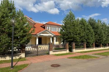 Дом, Величъ (д. Супонево ), 414 кв.м