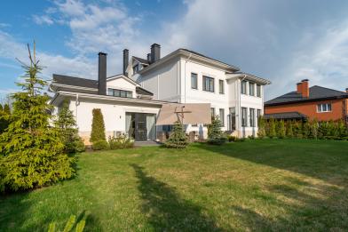 Дом, Ваутутинки к/п (Ватутинки), 722&nbsp;кв.м
