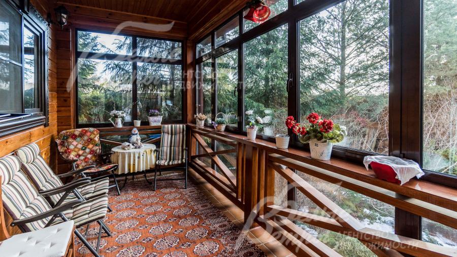 Застекленная терраса в бане