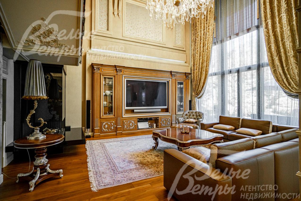 Мебель марок Fendi Casa, FRANCESCO MOLON, Turri.