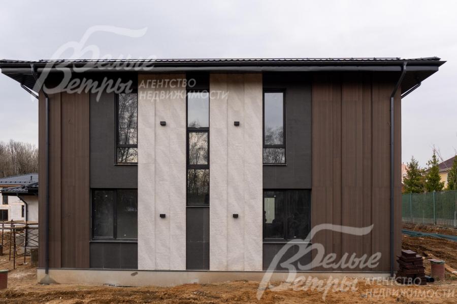 Дом в современном стиле на участке 8 соток