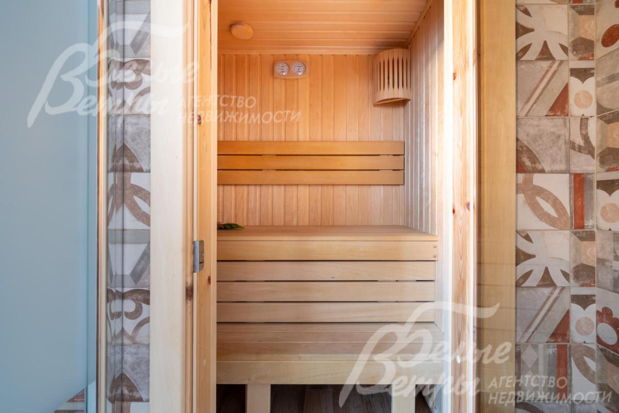 Сауна площадью 2,5 кв.м - с электрической печью и отделкой из абаша