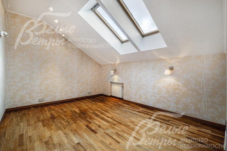 Спальня на 3ем этаже