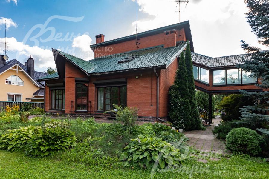 Кирпичный дом