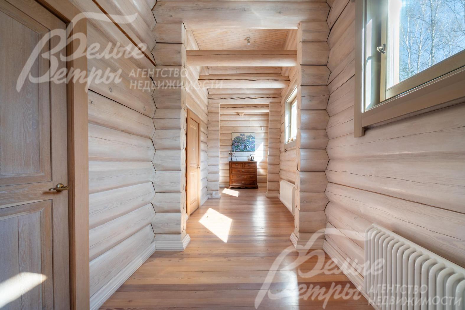 холл 2-го этажа