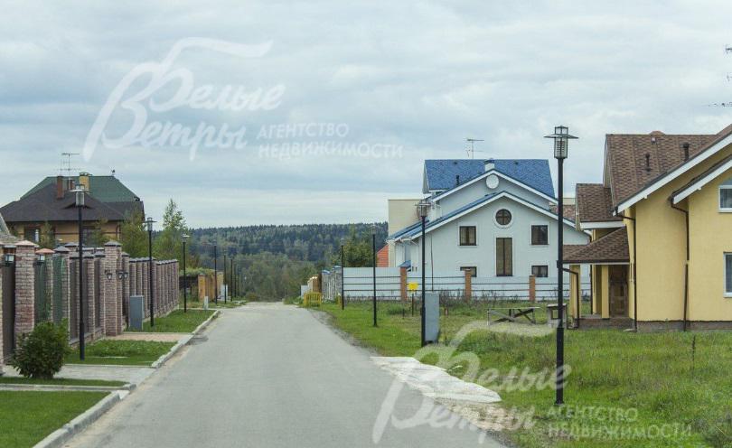 Поселок с центральными коммуникациями