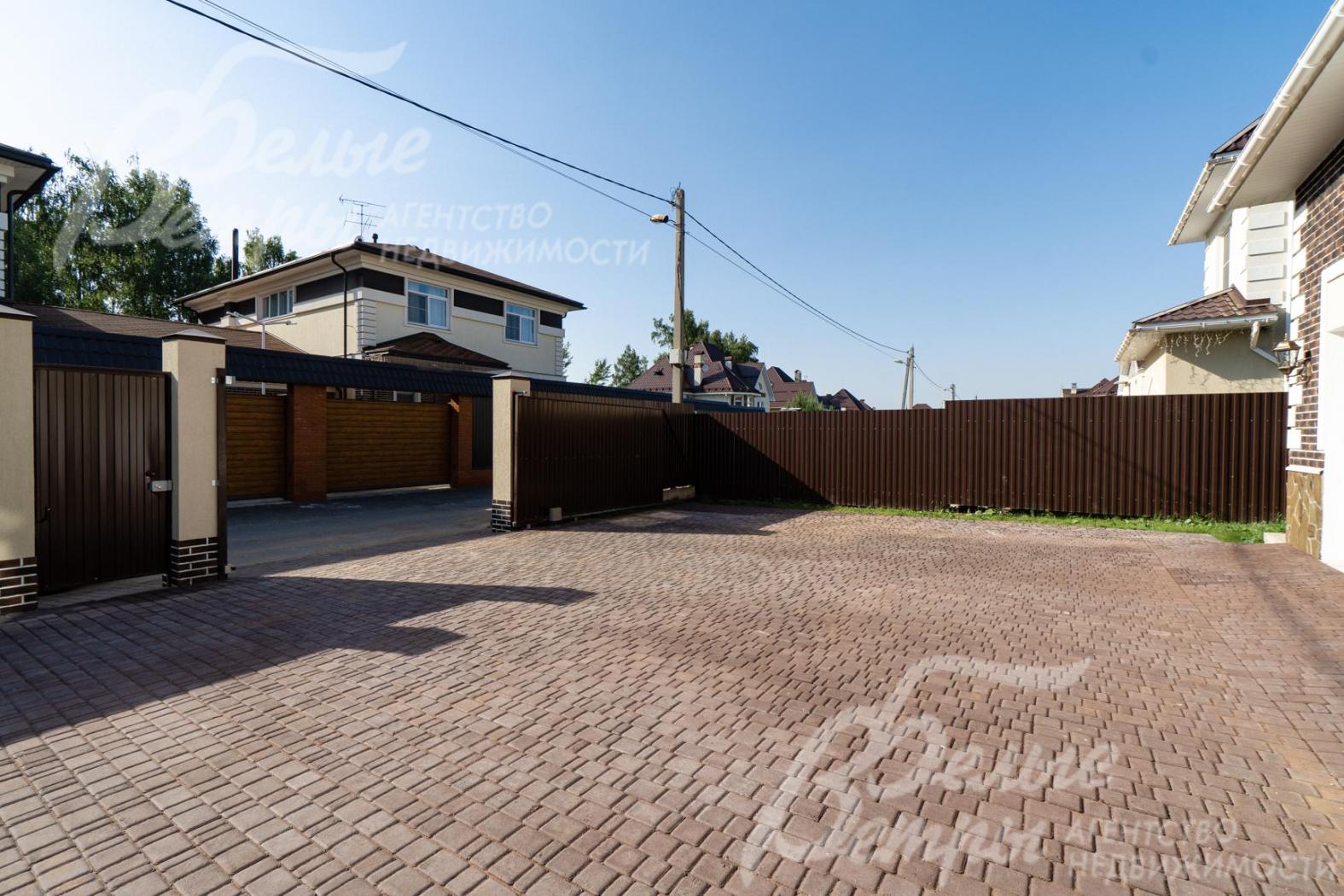 Парковочное место на 6 а/м