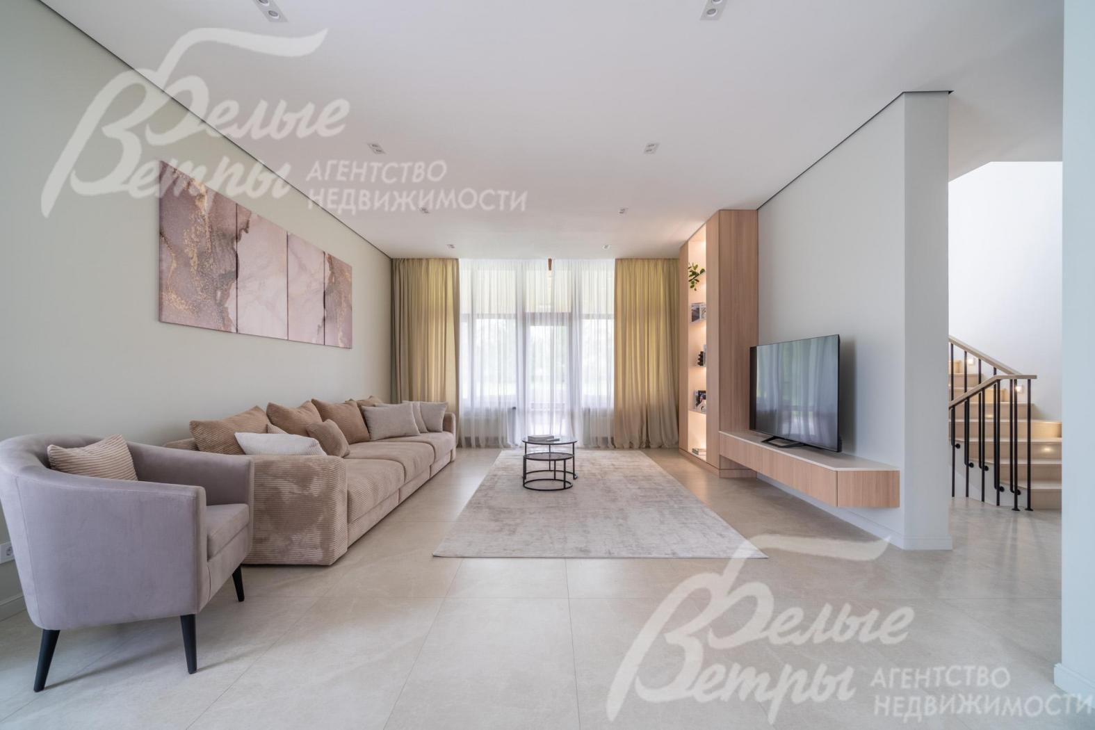 Зона гостиной с мягкой мебелью