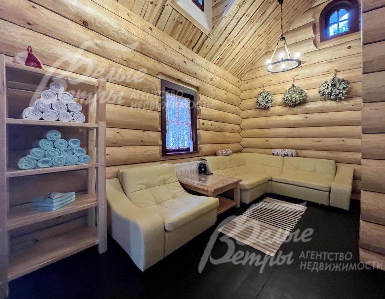 Отделка и мебель в бане соответствует стандартам главного дома