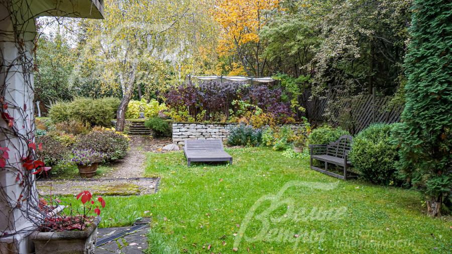 Зона для приема солнечных ванн