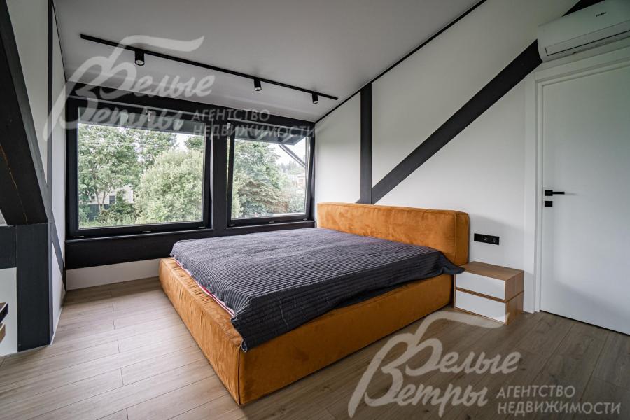 спальня на 2-м этаже