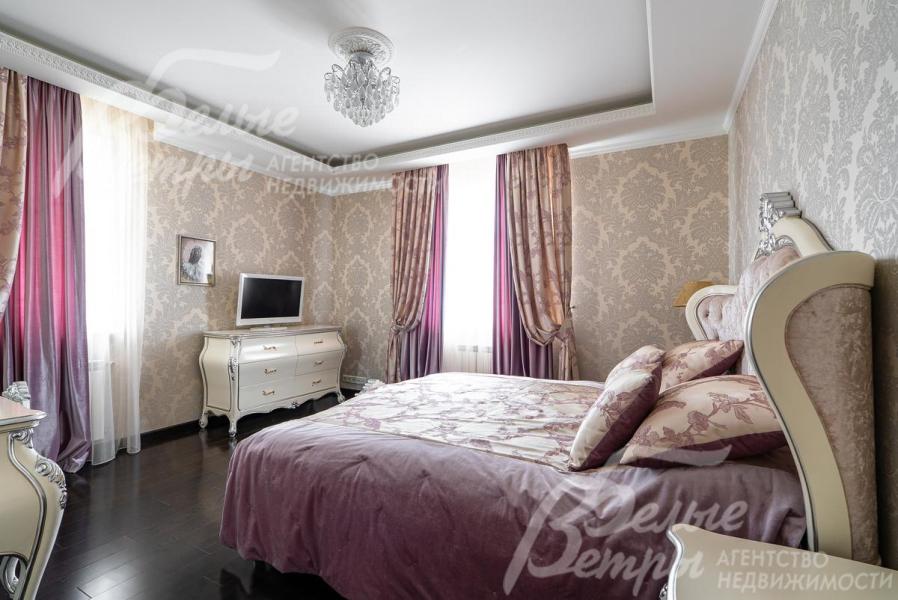 Коллекционные шторы из бархата и шелка в спальнях