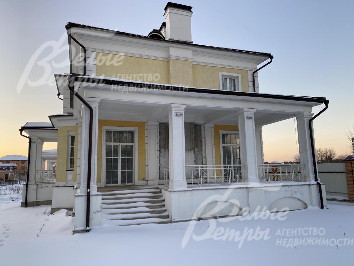 Вид со стороны участка