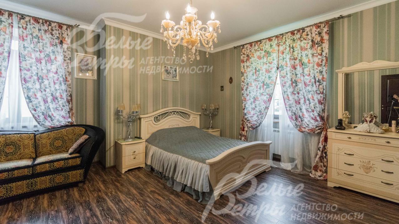 Хозяйская спальня 23,7 кв.м со своим санузлом