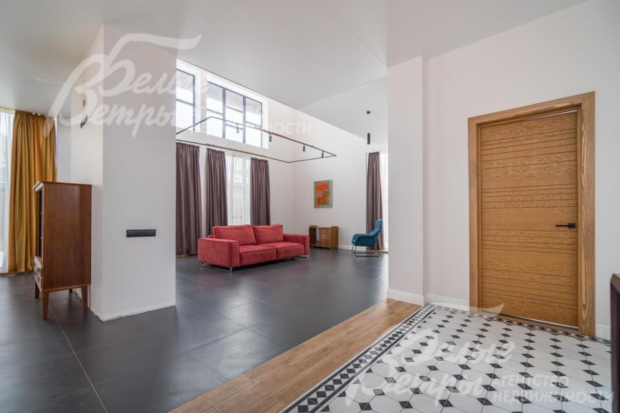 Стены выровнены, окрашены в пастельные тона.