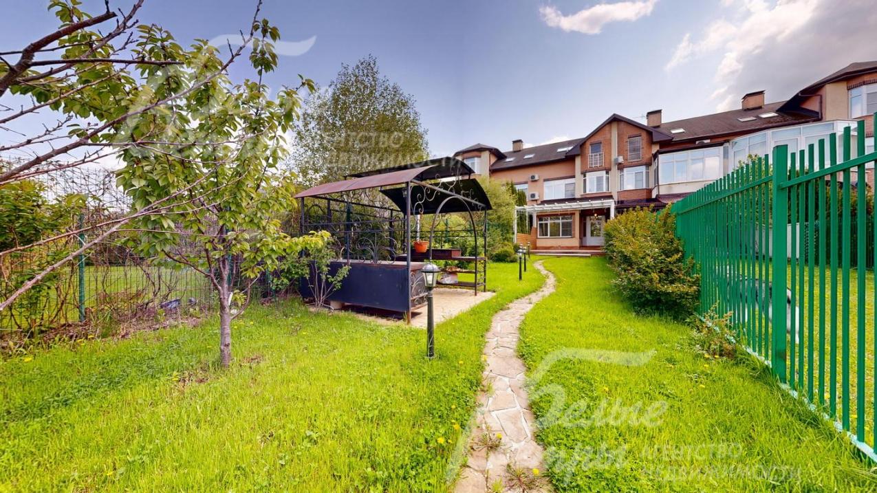 Участок 6 соток с беседкой для барбекю