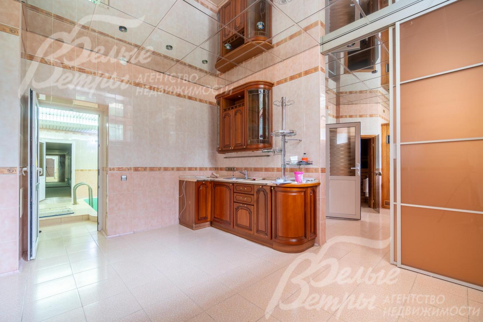 Комната отдыха в спа-зоне с мини-кухней