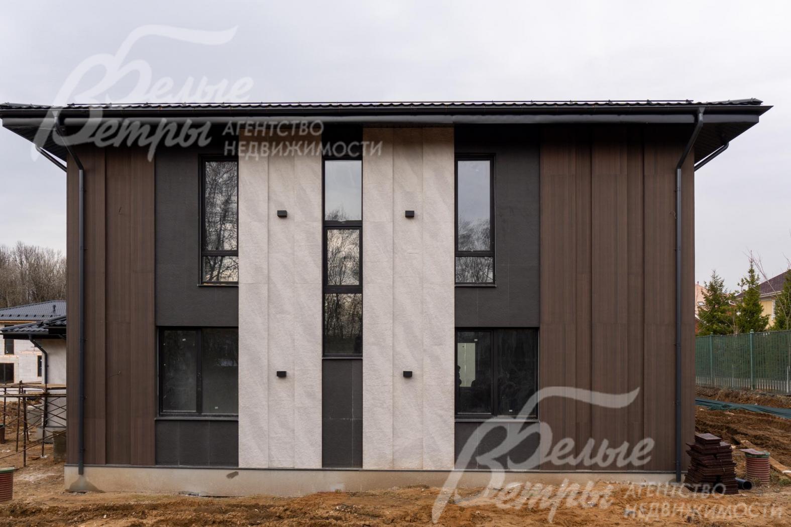 Дом в современном стиле на участке 8 соток