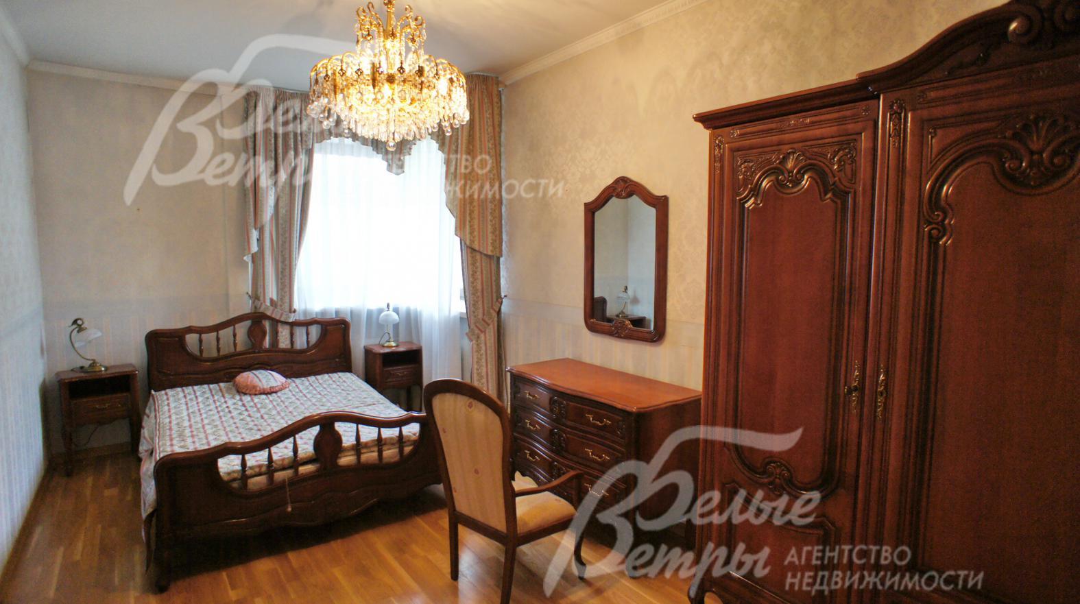 Спальня 15.5 кв.м на 2-ом этаже