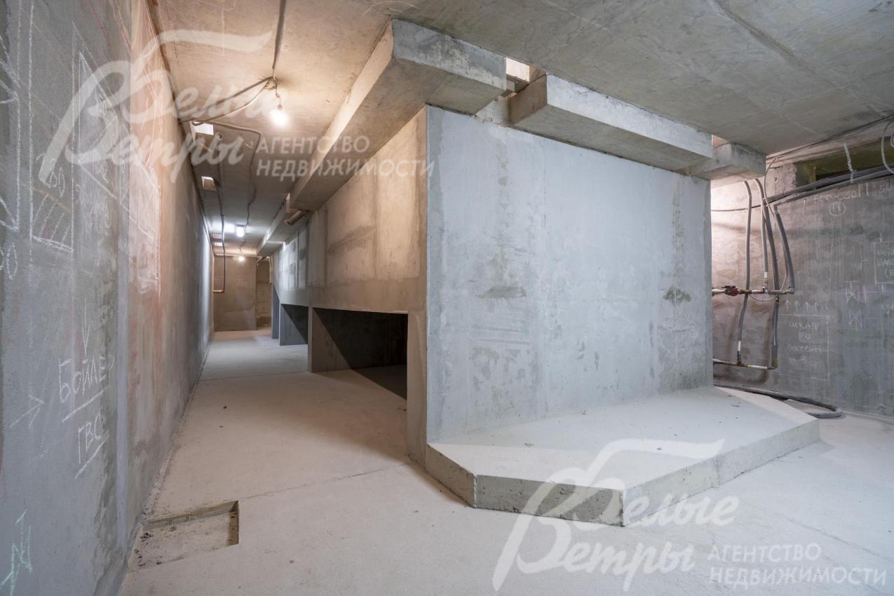 Цокольный этаж с полным комплексом технических помещений