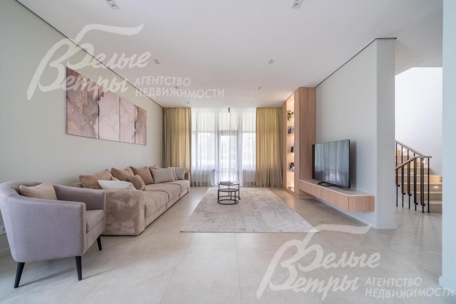 Зона гостиной с мягкой мебелью