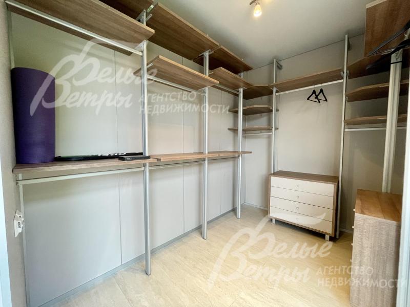 Оборудованная гардеробная 