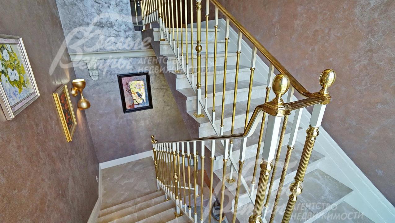 Ступени с подогревом и подсветкой