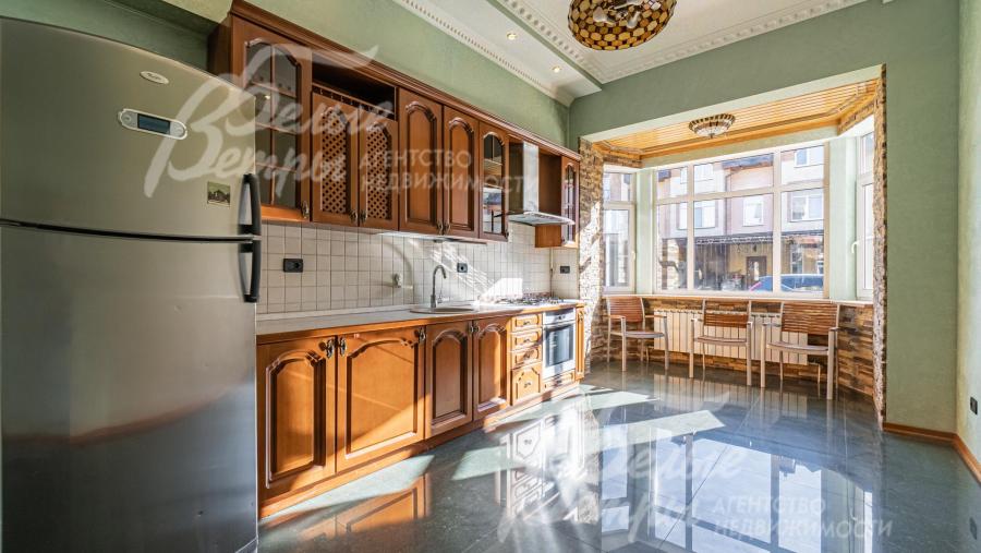 Зона кухни 28.4 кв.м 