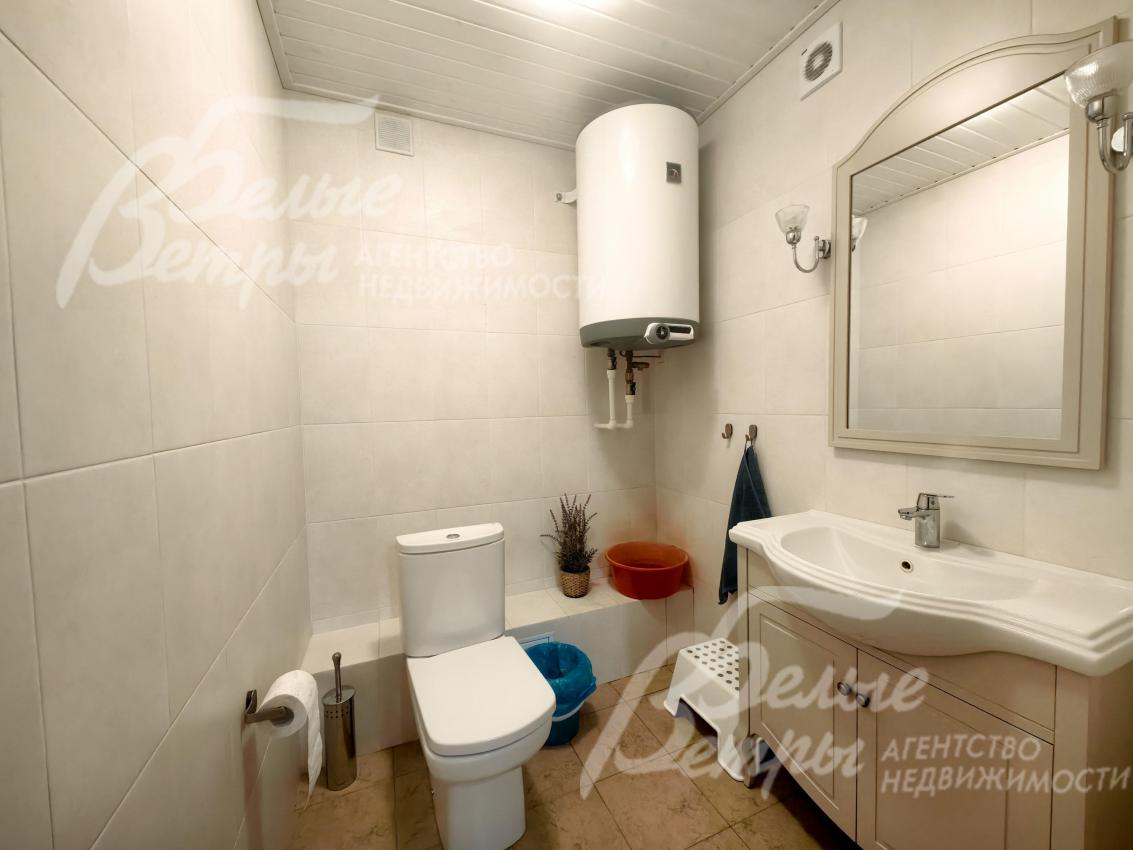 Санузел в цокольном этаже.